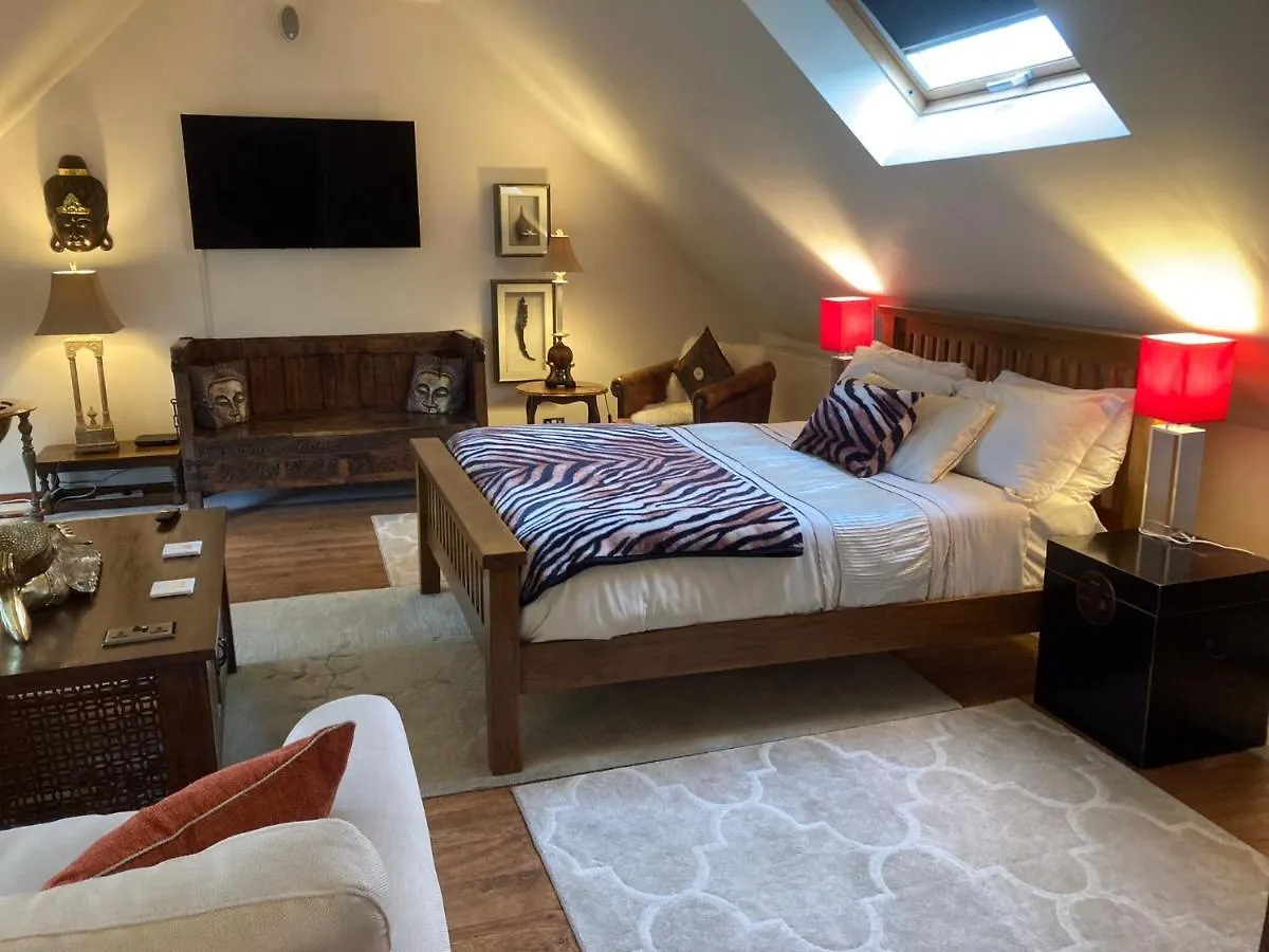 The Lodge At Ruddington Bradmore  Alojamento de Acomodação e Pequeno-almoço Bradmore (Nottinghamshire)