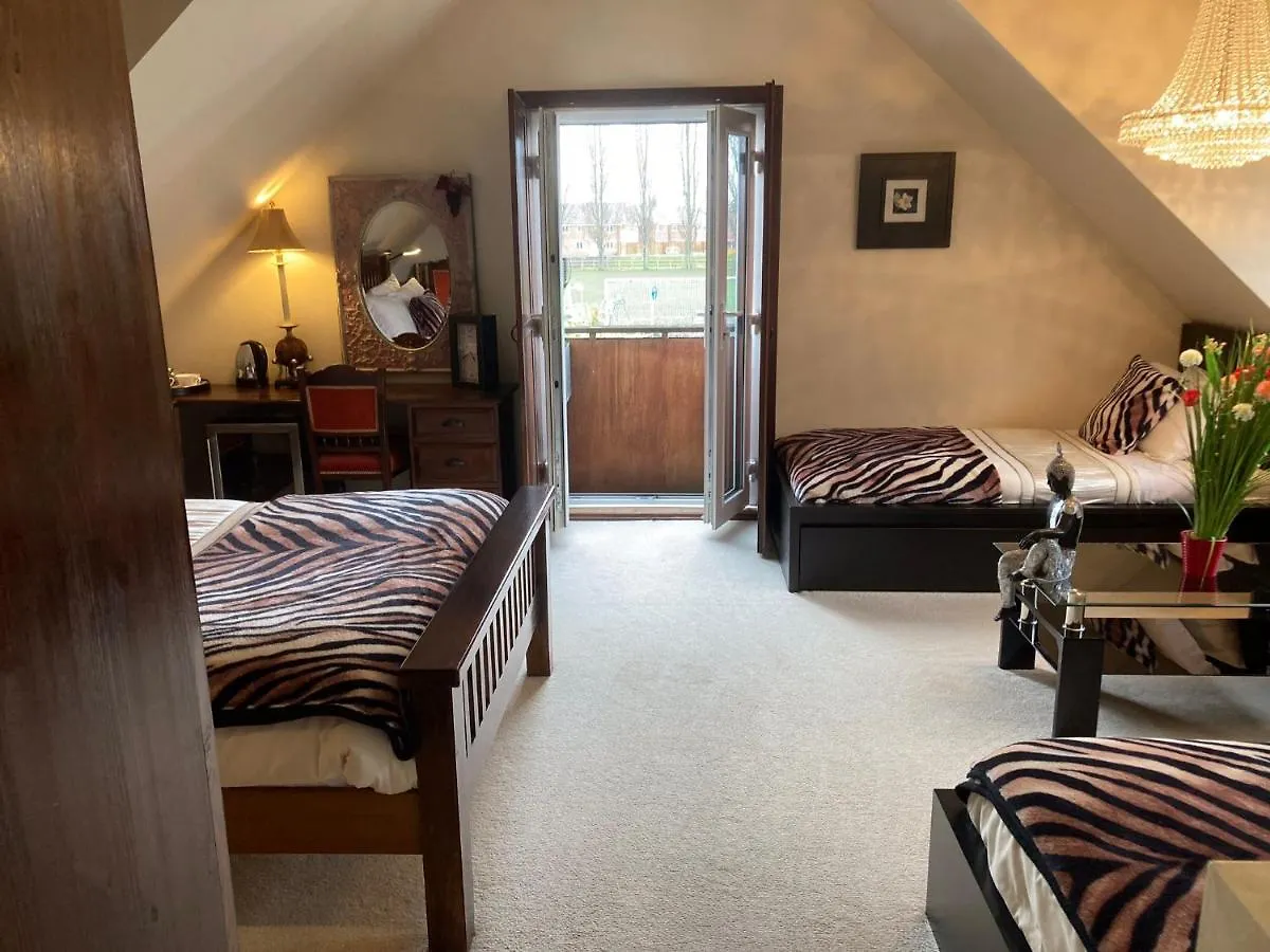 ***** Alojamento de Acomodação e Pequeno-almoço The Lodge At Ruddington Bradmore  Reino Unido